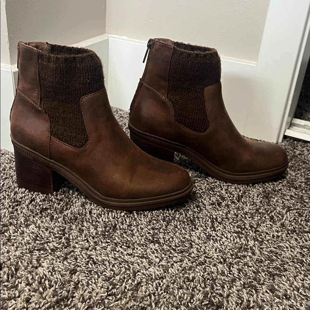 Elegant Brown Ankle Boots for Women